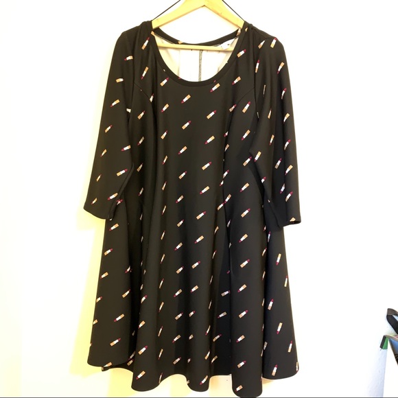 Lipstick Trapeze Dress with Rose Gold Zipper - Picture 2 of 3